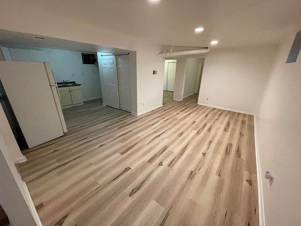 1st image of 4596 W Bingham Pl #2