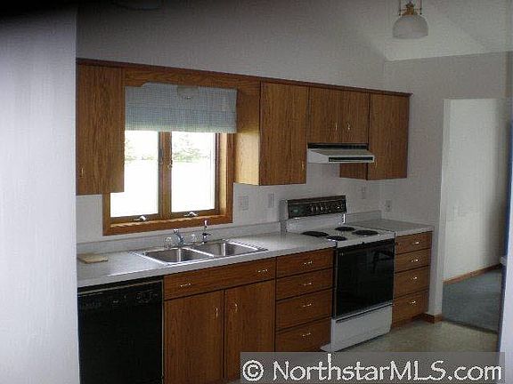 5th image of 392 County Road 44  NW