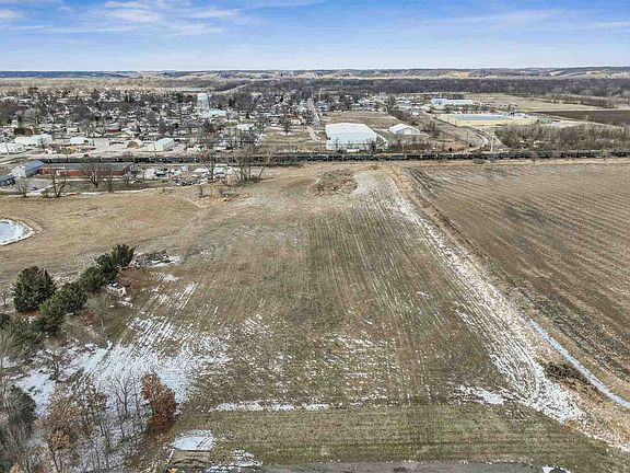 4th image of 2219 Highway 6 Trl