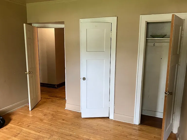 330 W Keefe Ave — Photo 15