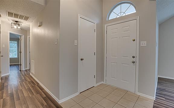 3rd image of 308 N Flat St