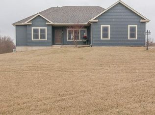 17616 W Southport Rd, Brimfield, IL 61517