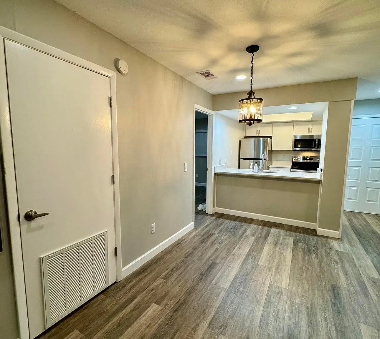 4506 S Oak Dr S — Photo 3