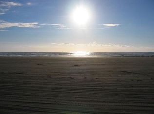 205 Sand Dune Ave NW, Ocean Shores, WA 98569