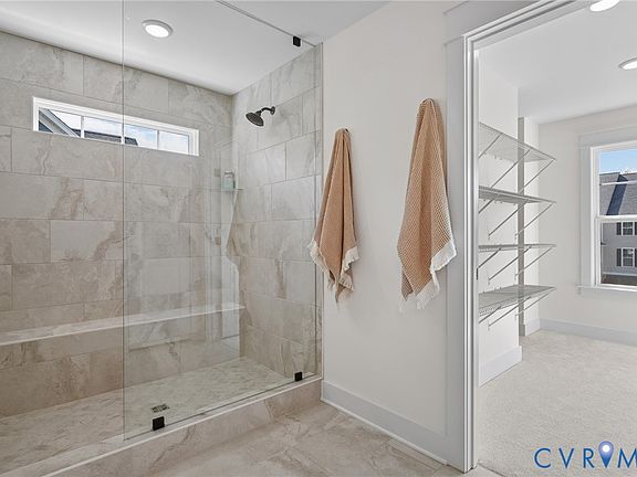 4th image of 2240 Osborne Hill Dr