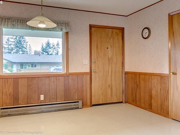 5th image of 208 NW Overlook Dr