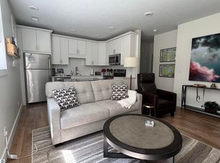 135 E 8th St Unit 3, Traverse City, MI 49684