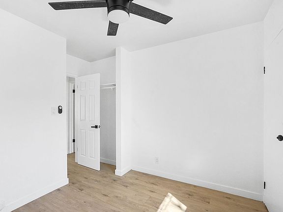 3rd image of 5265 Cleon Ave #5267