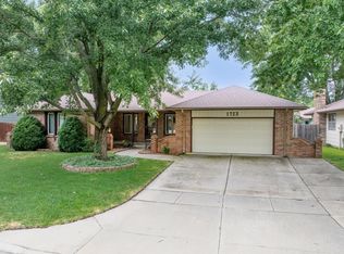 1723 N Skyview St, Wichita, KS 67212