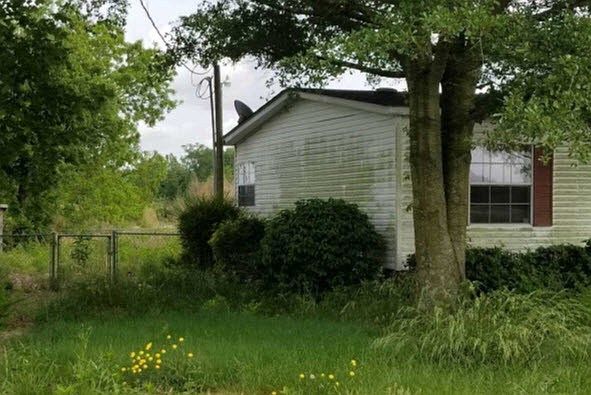 2nd image of 3255 Hugo Rd