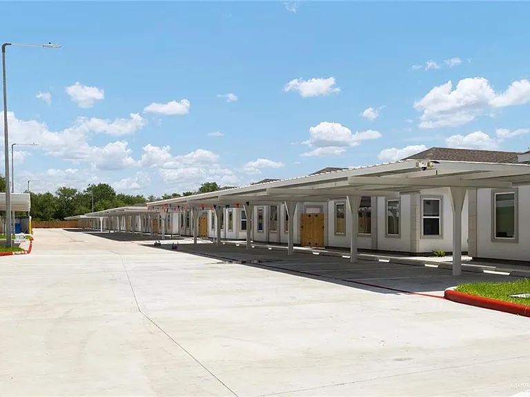 740 N Alamo Rd #1 — Photo 1
