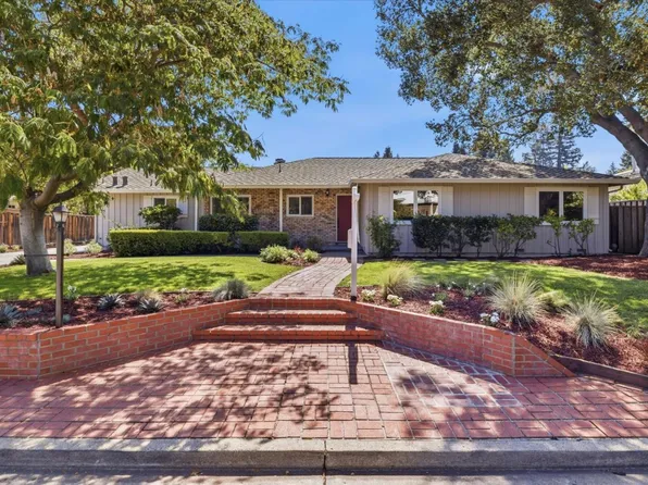 135 Pineview Ln, Menlo Park, CA 94025