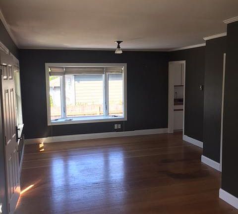 5th image of 448 4th Ave S