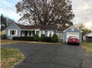 249 W Kemper Rd, Cincinnati, OH 45246