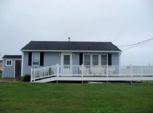 20 Major Arnold Rd, Narragansett, RI 02882