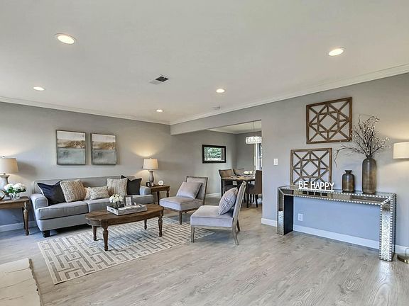 2nd image of 1614 Montrose Way