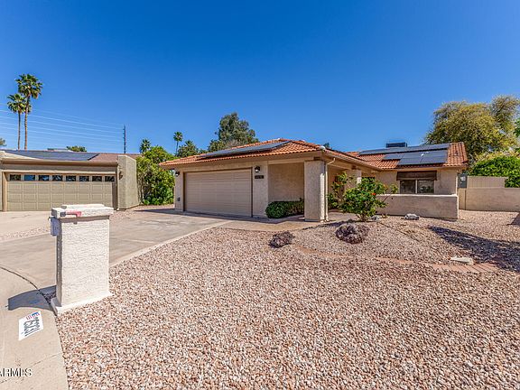 3rd image of 25231 S LAKEWAY Drive
