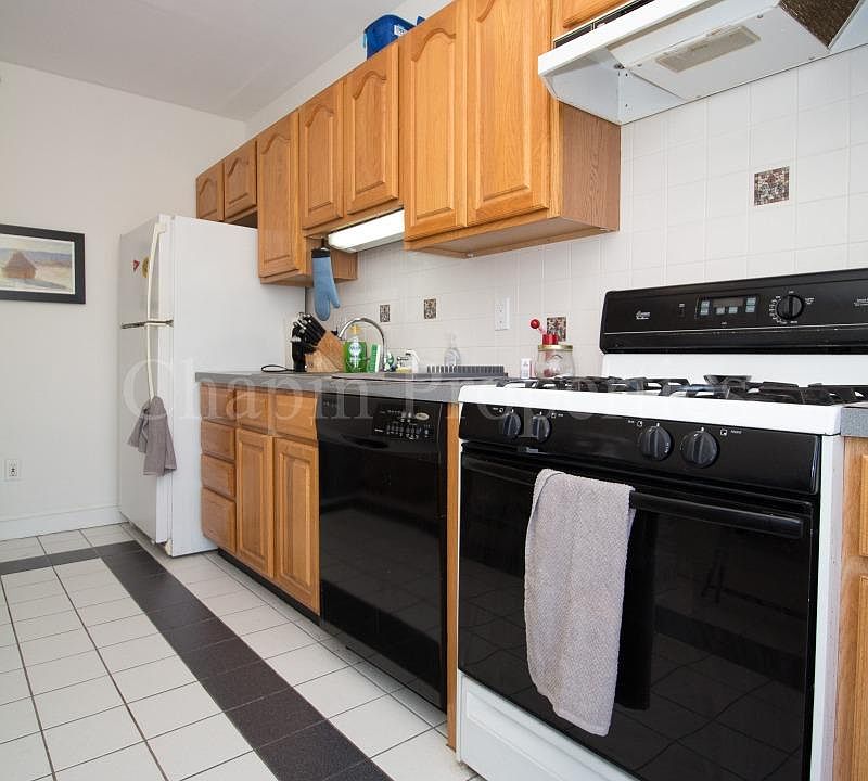 1st image of 7 Harvard Sq Ste 4B
