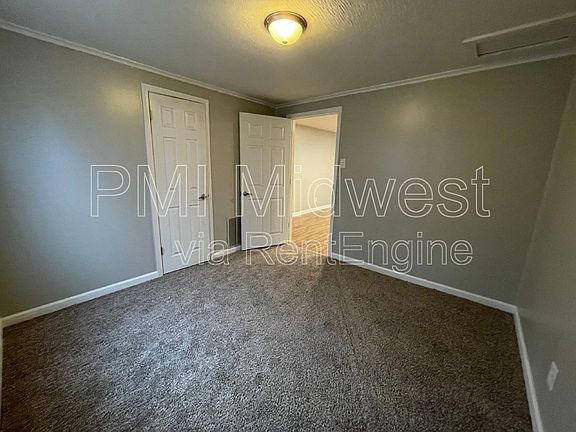 5th image of 1492.5 S 8th St