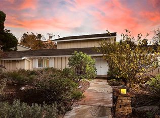 1658 SE Skyline Dr, Santa Ana, CA 92705