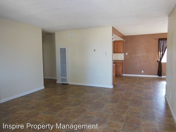 2nd image of 72425 El Paseo Dr