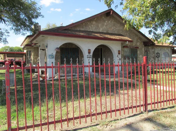 617 W Bynum, San Antonio, TX 78211