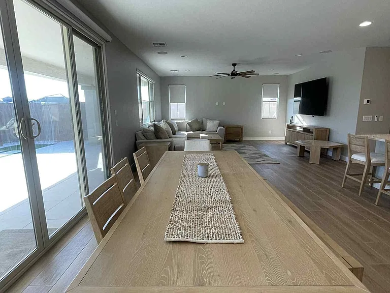 21715 E Lords Way — Photo 35