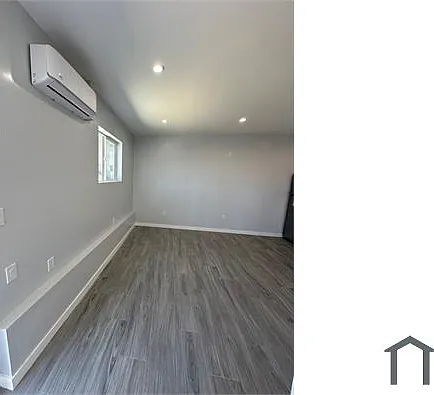 840 Laconia Blvd #12 — Photo 7