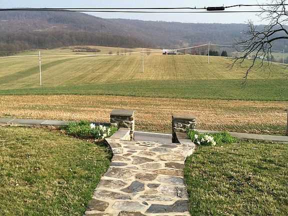 Front Walk View