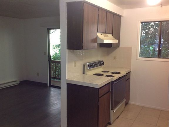 3rd image of 3615 Frontage Rd #23