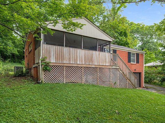 2nd image of 428 Coventry Dr