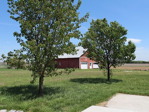 4th image of 4004 W Us Highway 50