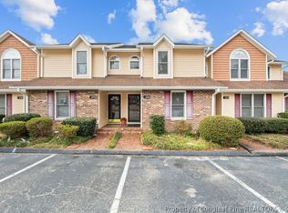 488 Lands End Rd, Fayetteville, NC 28314