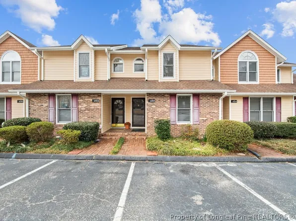 488 Lands End Rd, Fayetteville, NC 28314