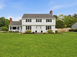 107 Viscount Rd, Longmeadow, MA 01106