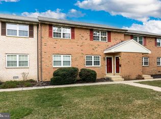 37 Turtle Creek Dr, Medford, NJ 08055