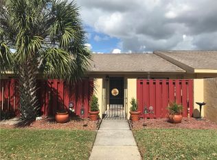 693 Broadmoor Cir, Winter Haven, FL 33884