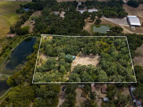 172 M Burton St, Riesel, TX 76682
