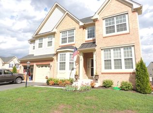 8751 Raleigh Mews, Gainesville, VA 20155