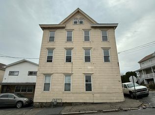 538 Carson St, Hazleton, PA 18201