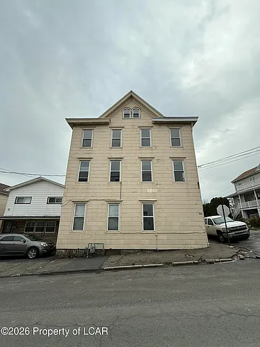 538 Carson St Photo 1