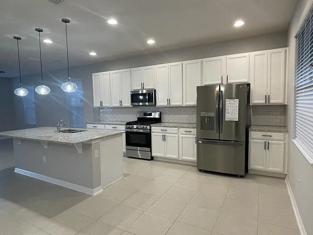 Building Photo - 12784 Brodlove Ln