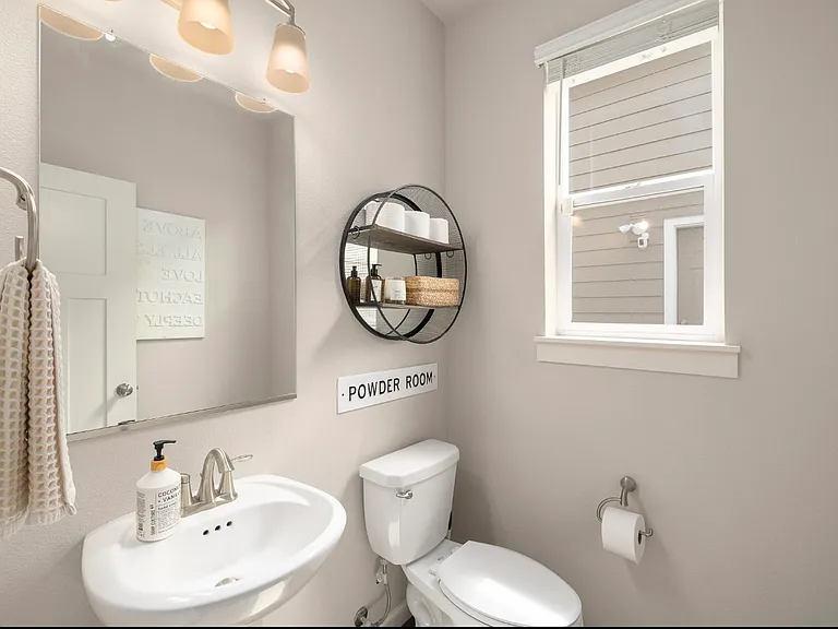 3478 SE Birchleaf St — Photo 18