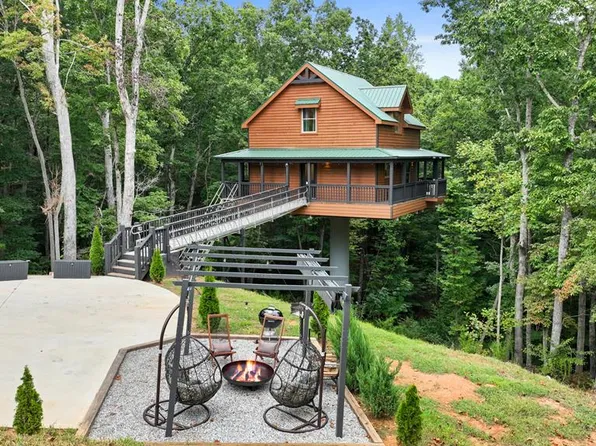 320 Hickory Ridge Dr, Cleveland, GA 30528