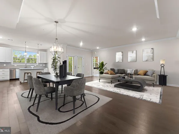23275 Milltown Knoll Sq Unit 102, Ashburn, VA 20148