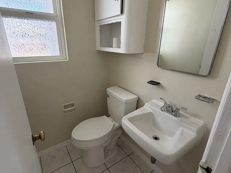 1433 E Larkwood St — Photo 31