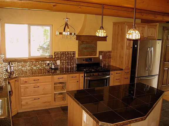 Kitchen w/granite and marble