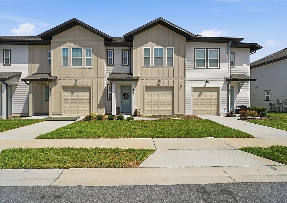 1st image of 832 LONGBOAT DRIVE