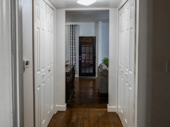 7522 Holly Hill Dr APT 17, Dallas, TX 75231