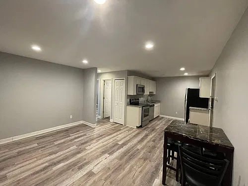 Floor plan 102